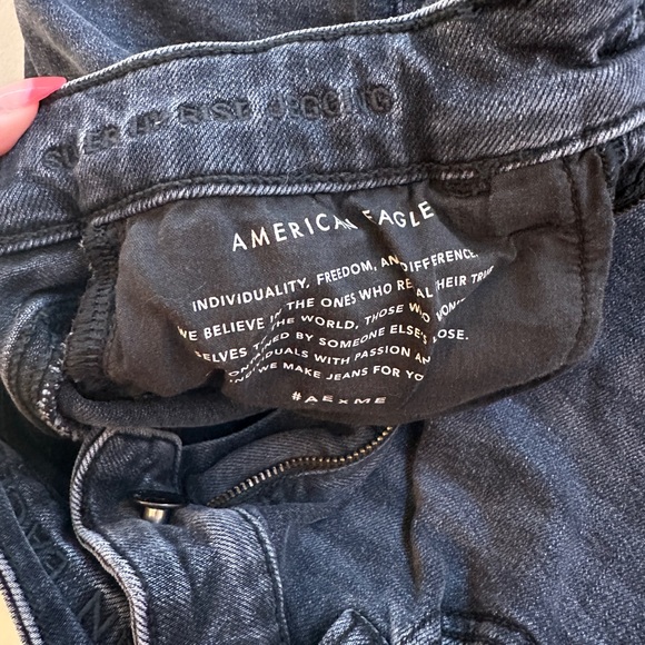 American Eagle black super high rise jegging jeans - Picture 3 of 4